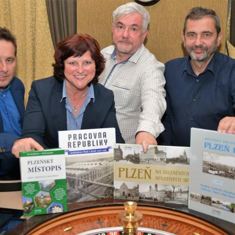 Knižní novinky 2018 Knižní novinky 2018